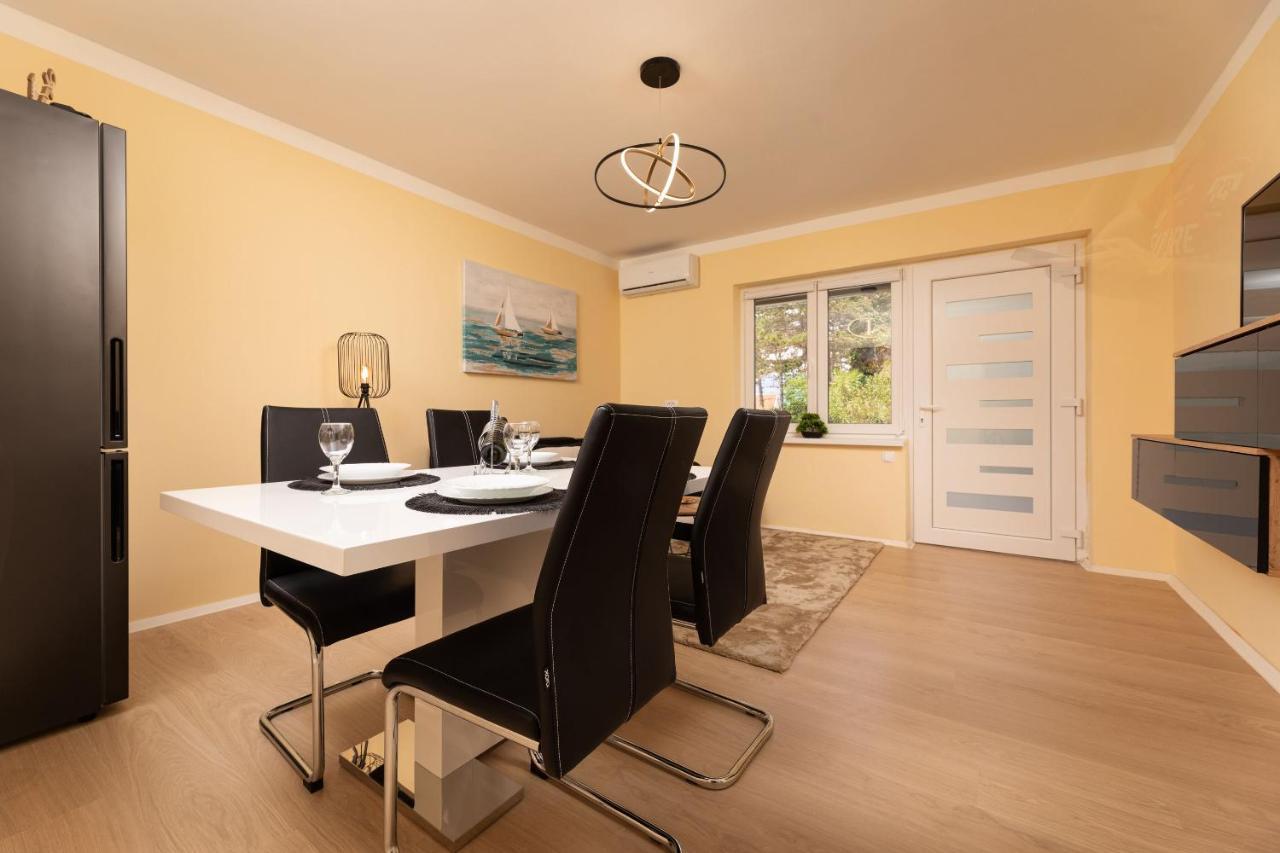 Apartments Vugrin Šilo Zewnętrze zdjęcie