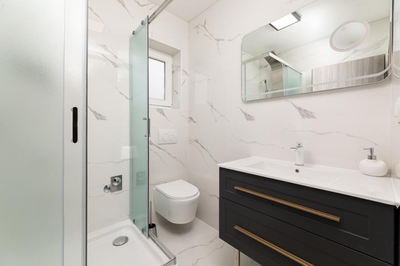 Apartments Vugrin Šilo Zewnętrze zdjęcie