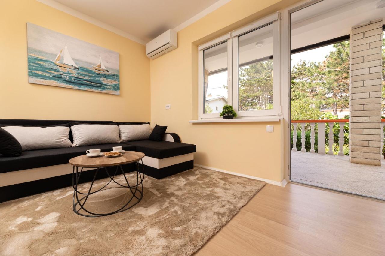 Apartments Vugrin Šilo Zewnętrze zdjęcie