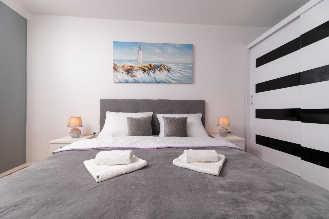 Apartments Vugrin Šilo Zewnętrze zdjęcie